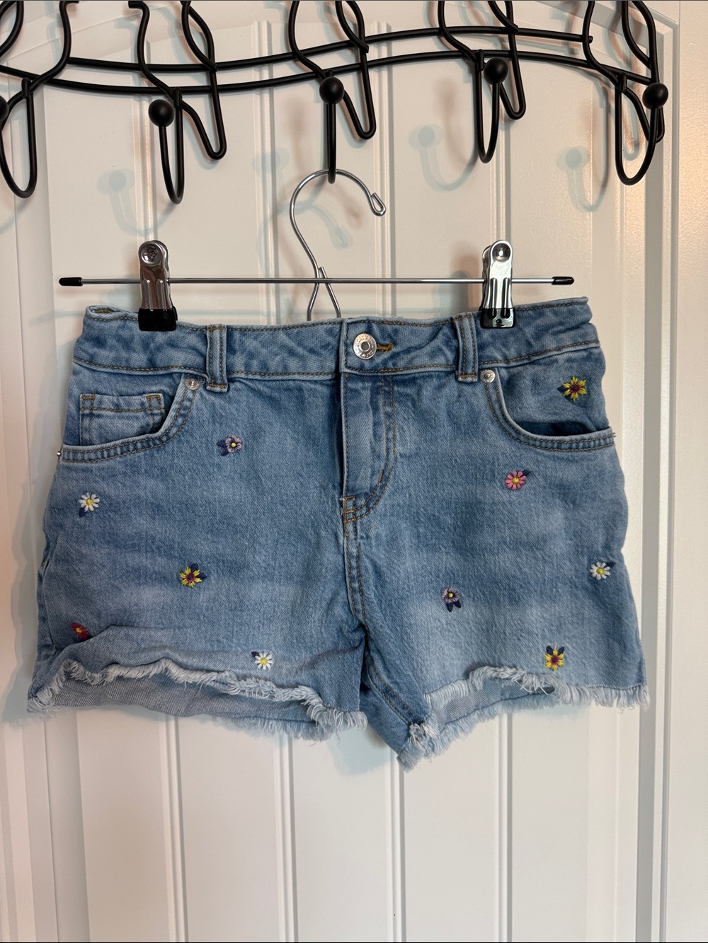 Cat & Jack Light Blue Denim Shorts with Multicolor Floral Embroidery 10/12
